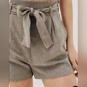 Bershka Gray Belted Paperbag Light Shorts Sz XS Chic Casual Street Vibe Y2K